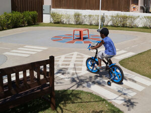 playground surfacing tarmac Killin